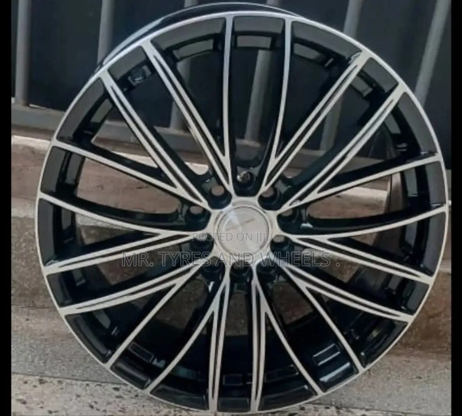 Be Able of Changing Ur Car Rims With Swapping. R7 Topup.