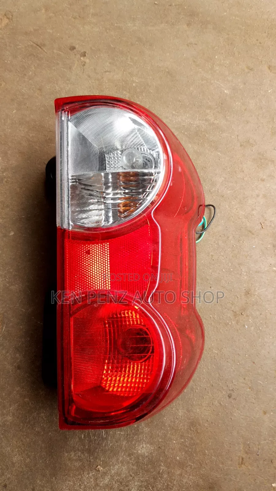 Taillamp for Nissan Nv200 2009