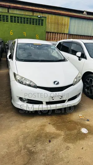 Toyota Wish 2011 White