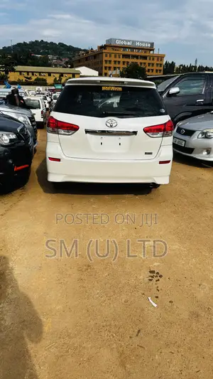 Toyota Wish 2011 White