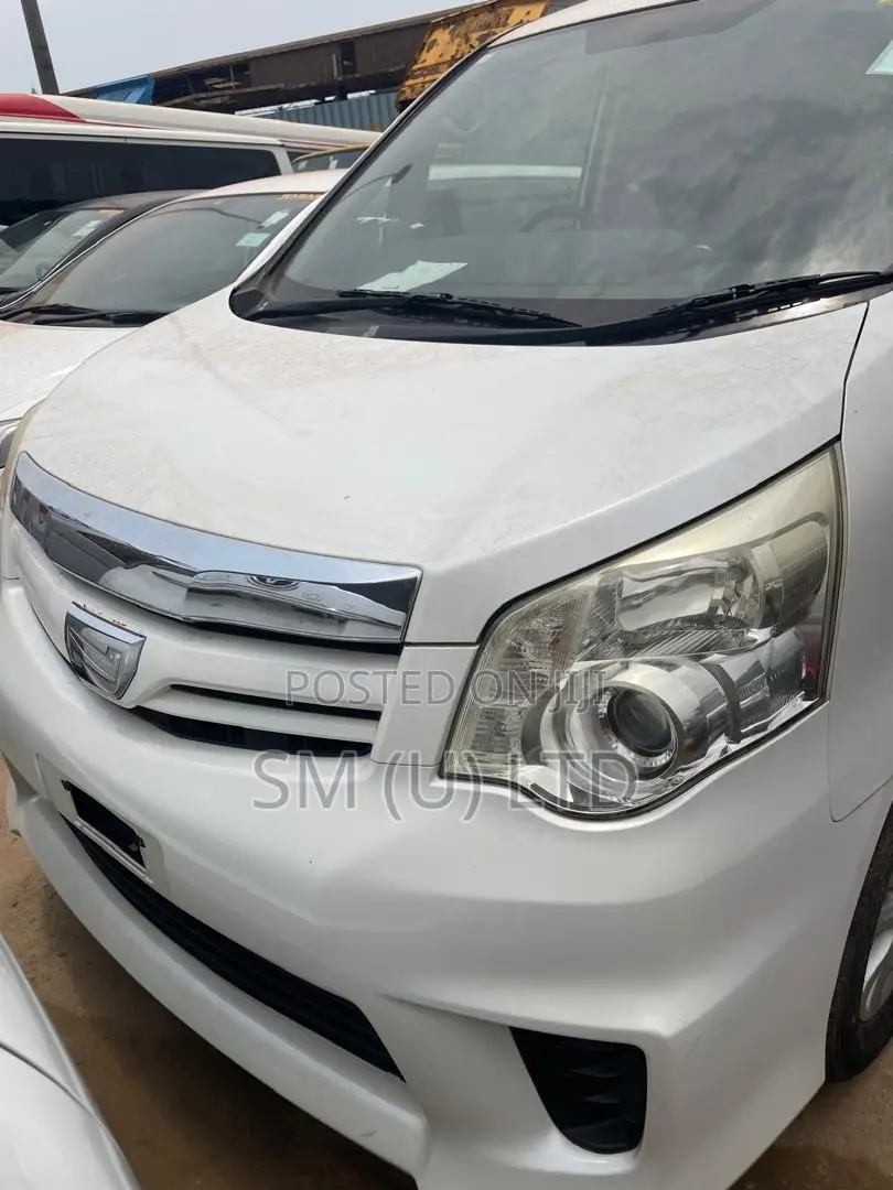 Toyota Wish 2011 White