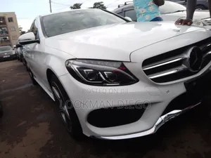Mercedes-Benz C200 2020 White