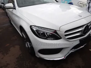 Mercedes-Benz C200 2020 White