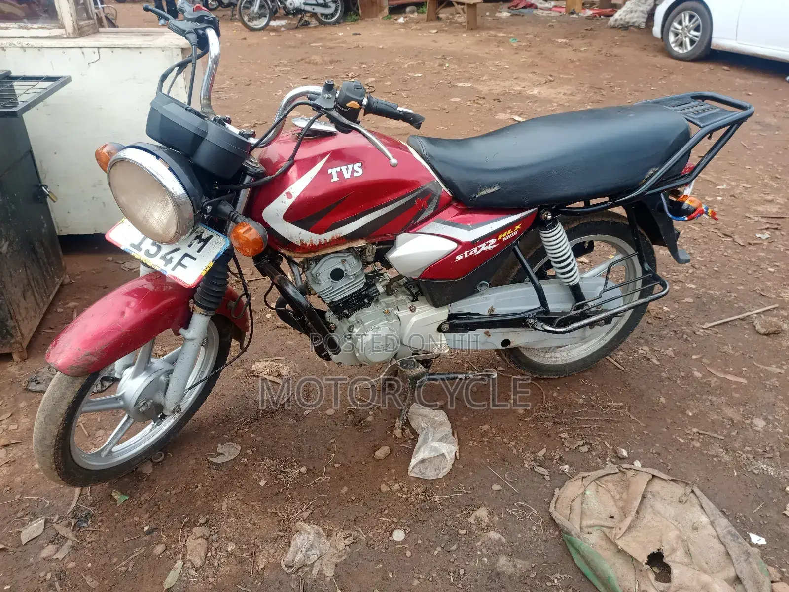 TVS HLX 125 2023 Red
