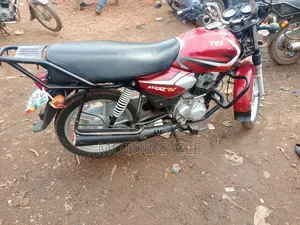TVS HLX 125 2023 Red