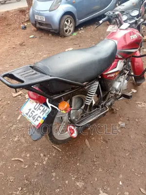 TVS HLX 125 2023 Red