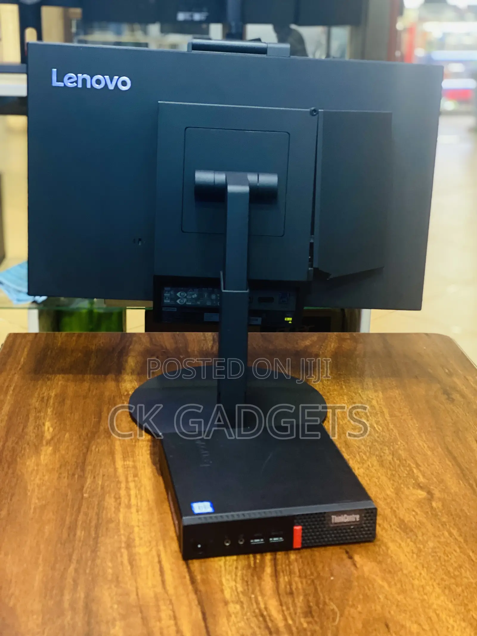 New Lenovo ThinkCentre M900 8GB Intel Core I5 HDD+SSD 500GB