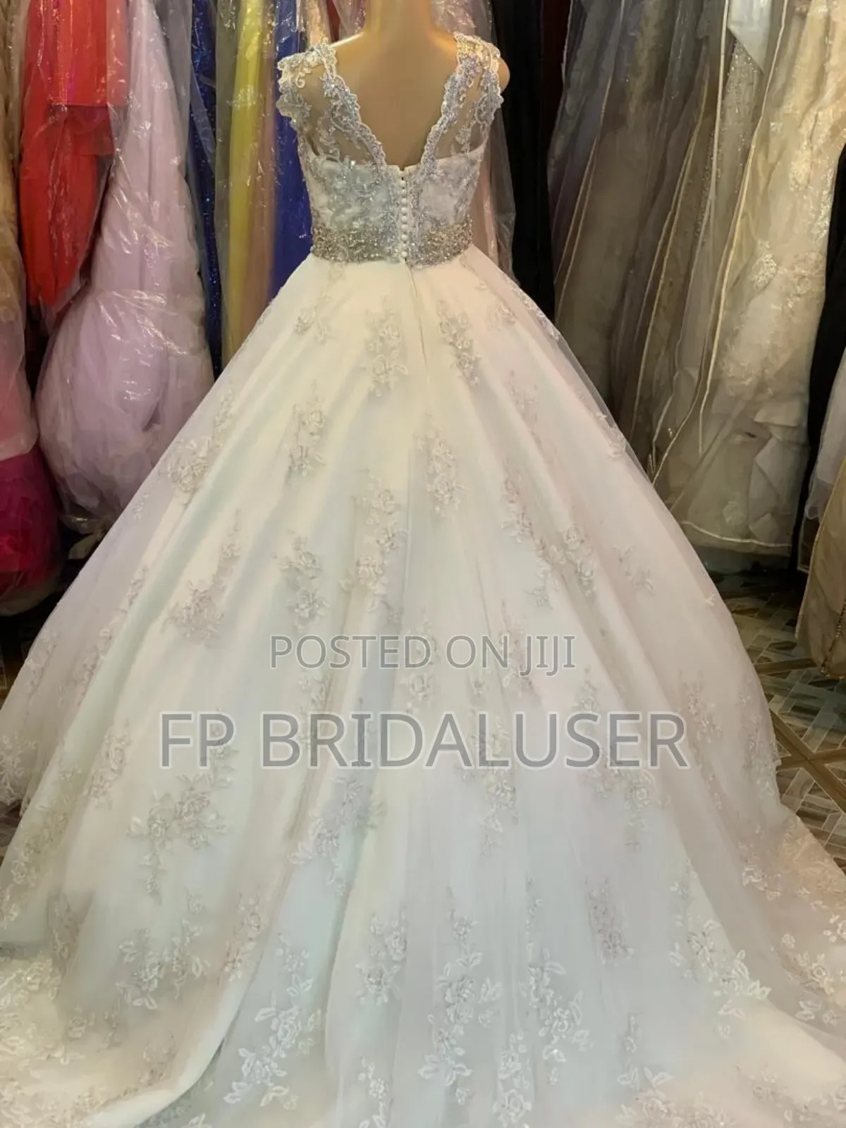 Wedding Dresses White With Stones