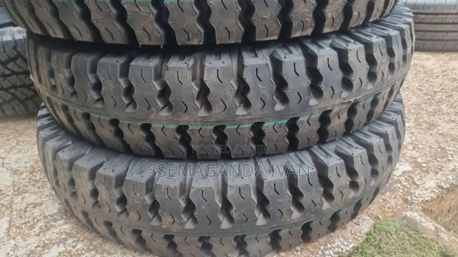 700r15 Tolins Tyres Brand New(Mudgrip)