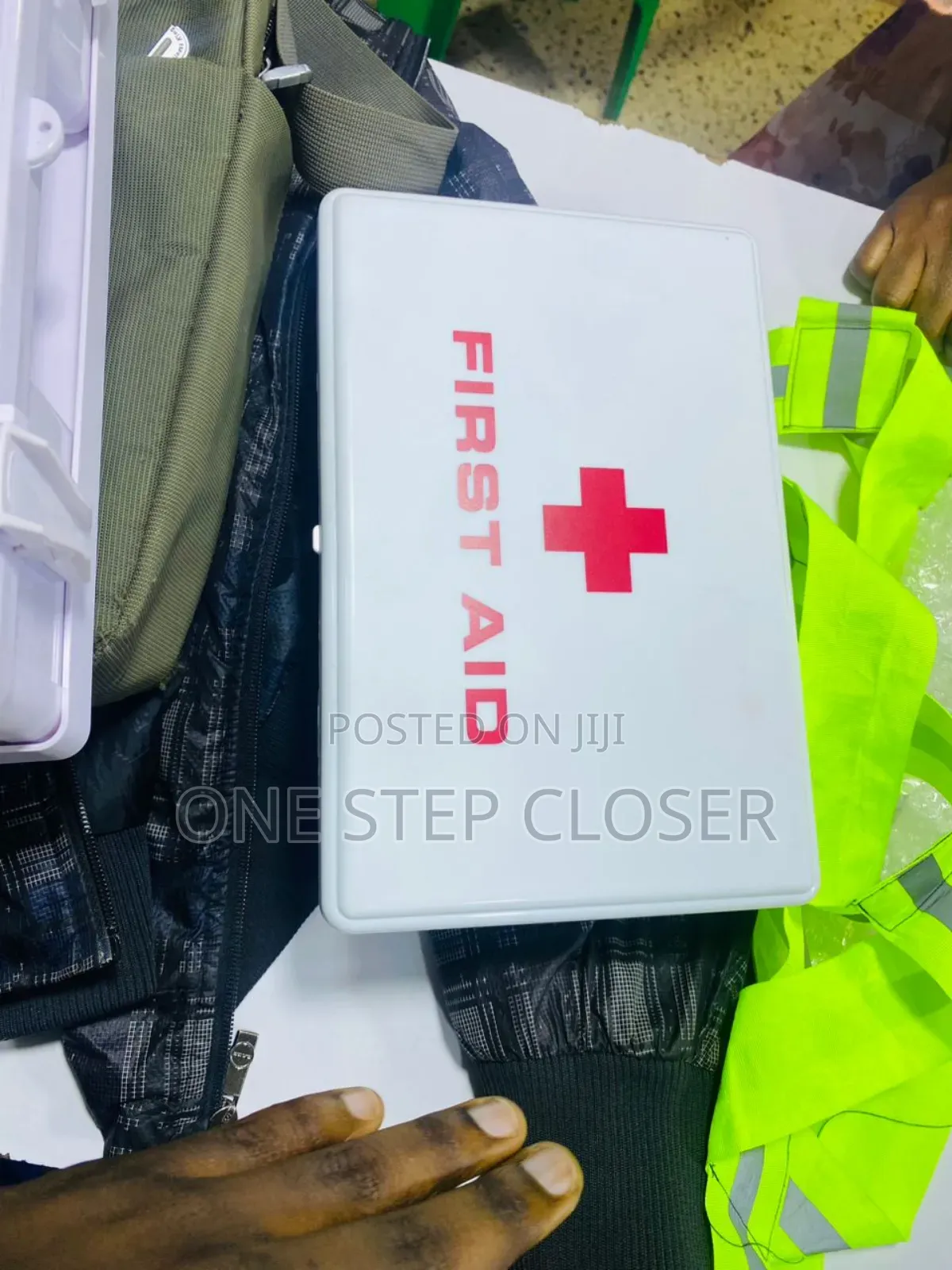 First Aid Kit Box For 10 People