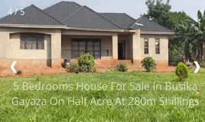 5bdrm Bungalow in Gaaza, Central Division for sale