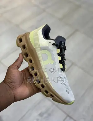 Classsic Qc Cloudmonster Running Sneakers in Stock