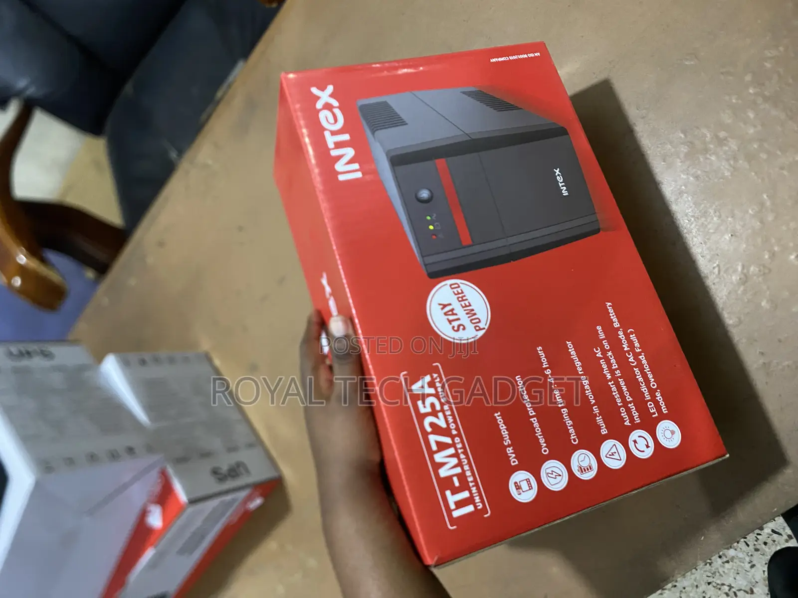 Intex Ups It-M725a
