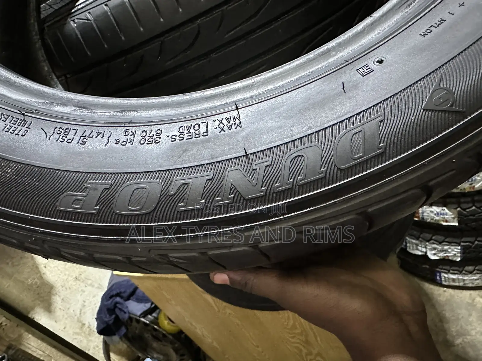 215/55r17 Dunlop Japan Tyres