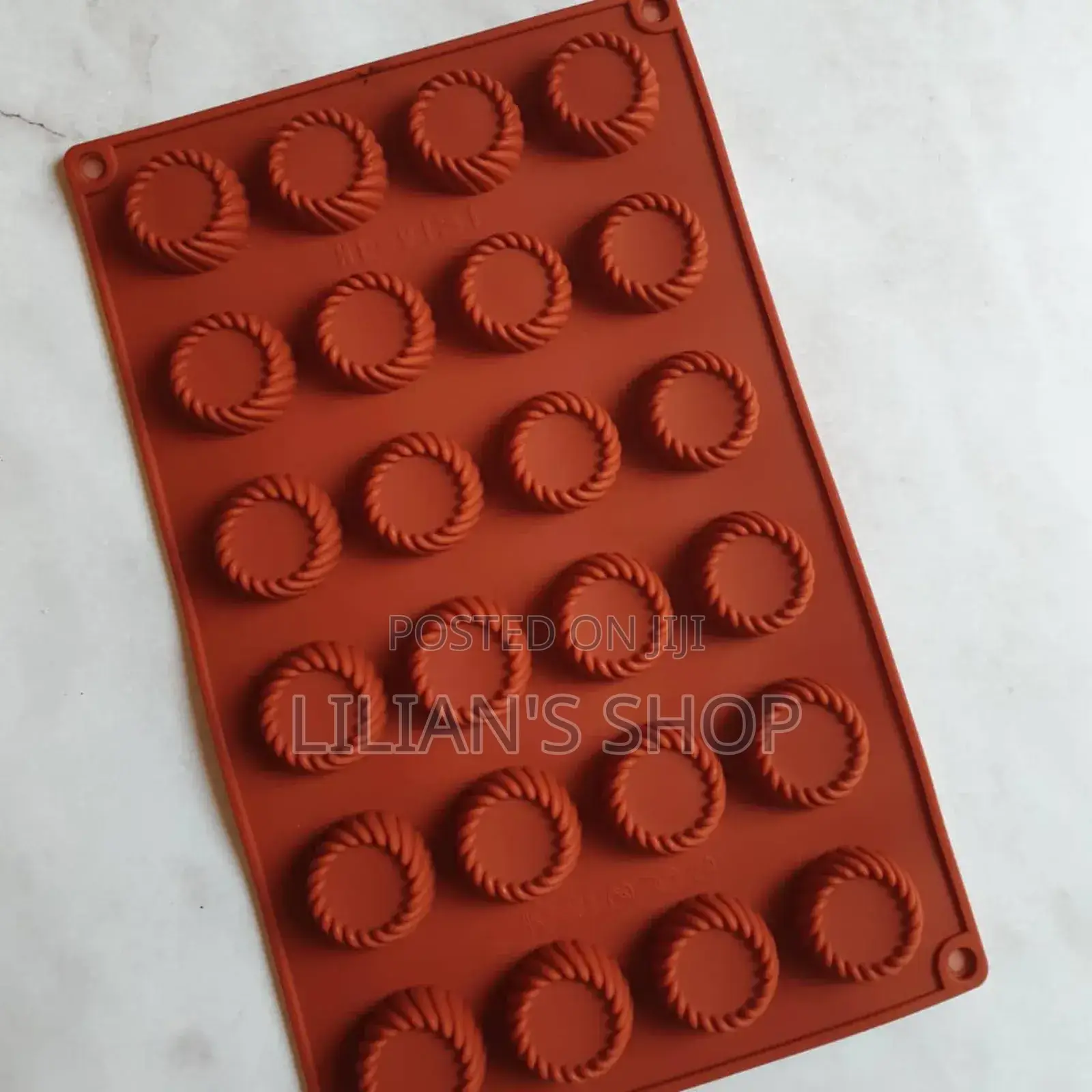 Silicone Round Swirl Tray Chocolate Fondant Mould