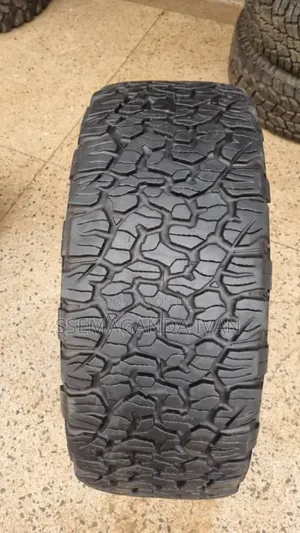 285/55r20 Bf Goodrich Foreign Used Made In Usa