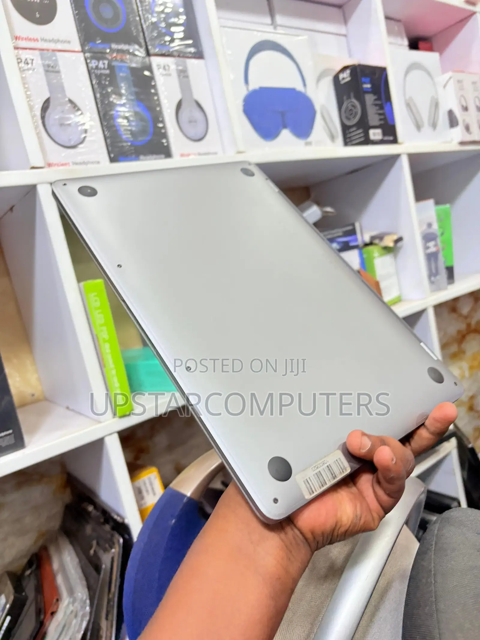 Laptop Apple MacBook Pro 2019 8GB Intel Core I5 SSHD (Hybrid) 256GB