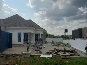 Furnished 4bdrm House in Kira for sale