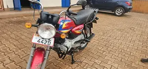 Bajaj Boxer 125 2024 Red