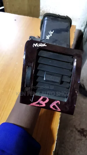Toyota Noah and Voxy Dashboard Air Vent