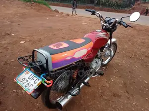 Bajaj Boxer 100 2023 Red