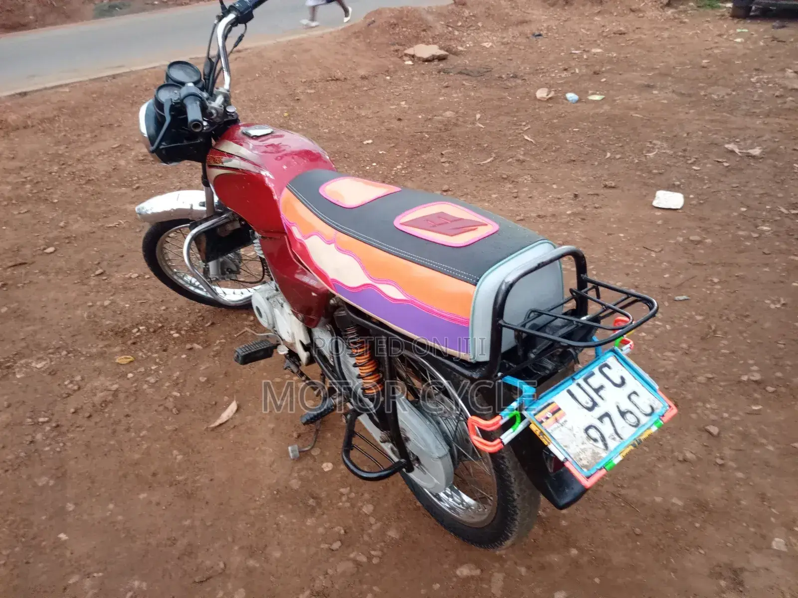 Bajaj Boxer 100 2023 Red