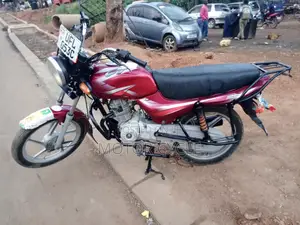 Bajaj Boxer 125 2023 Red