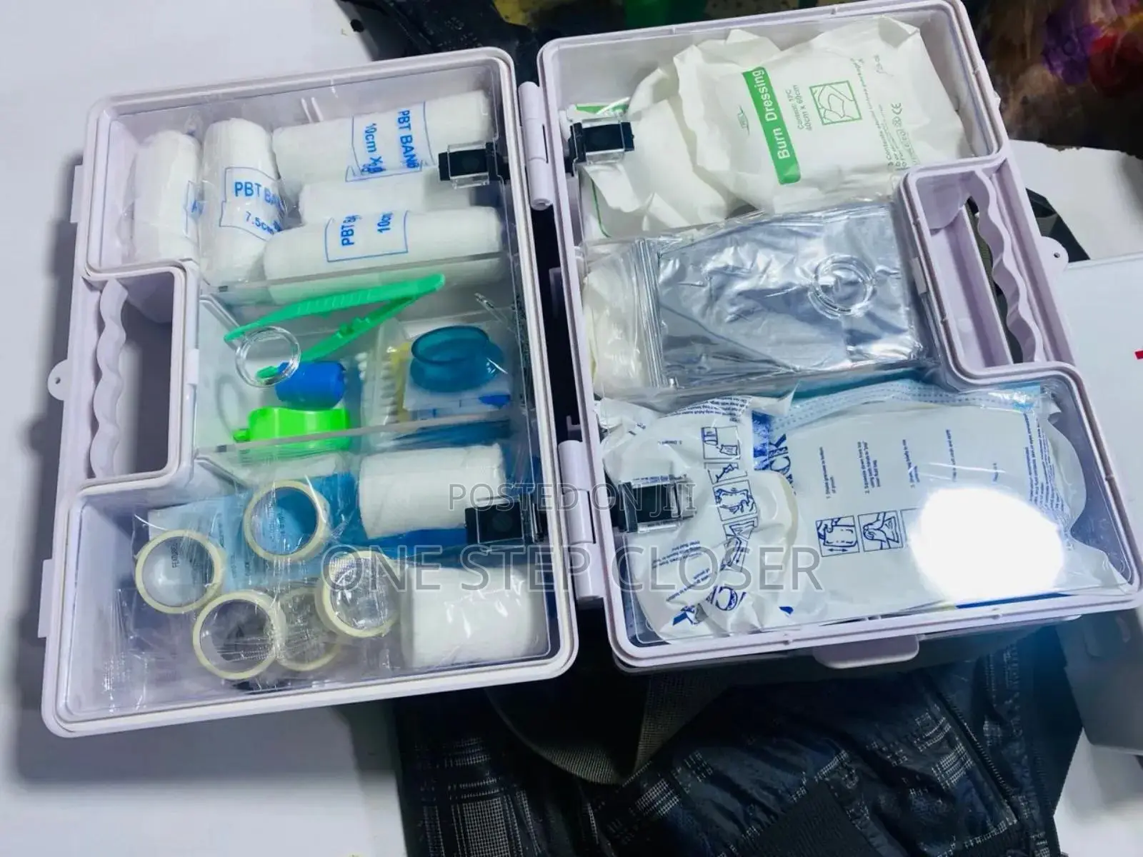 First Aid Kit For 25 Pepole European Standard