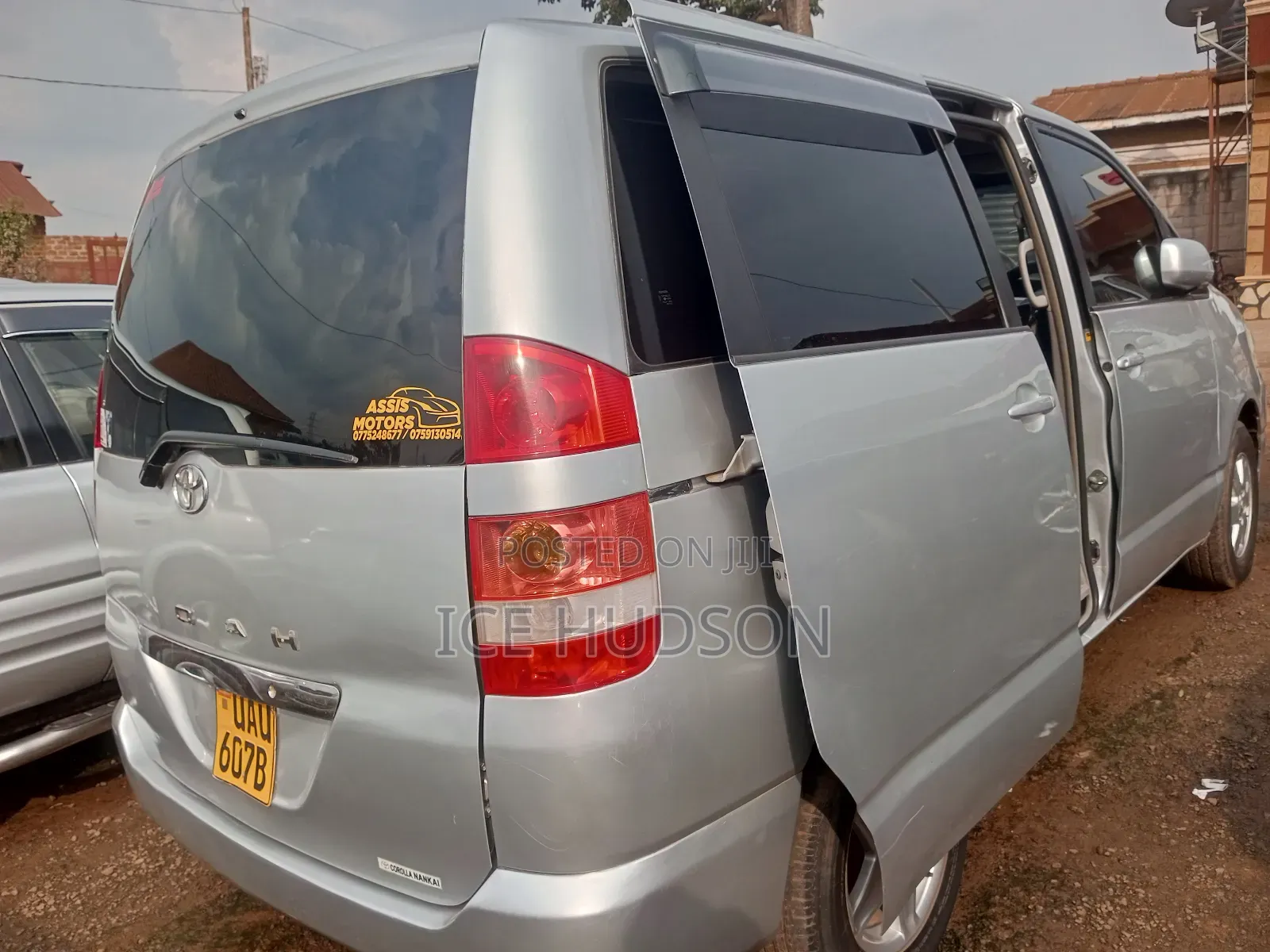 Toyota Noah 2003 Teal