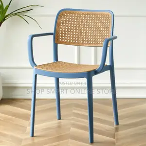Smart Plastic Chairs Plastic Chairs