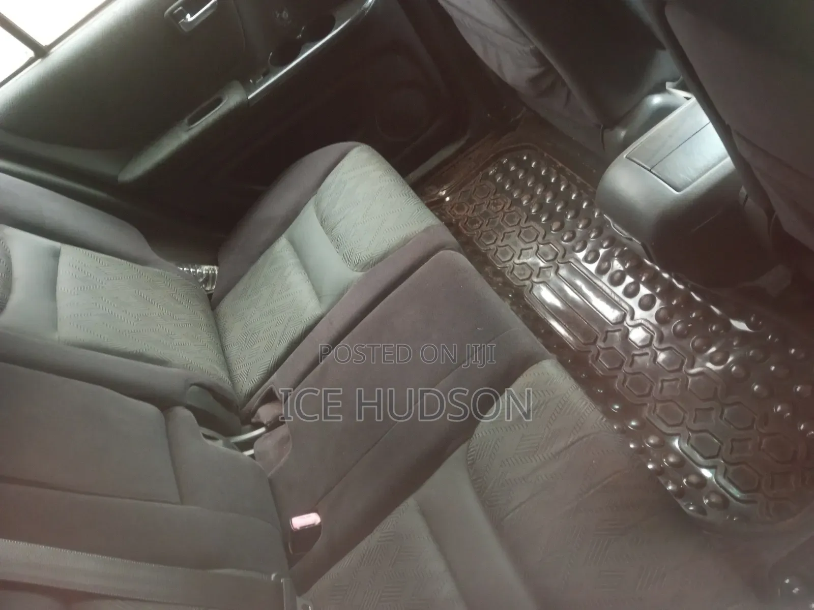 Toyota Kluger 2004 Silver
