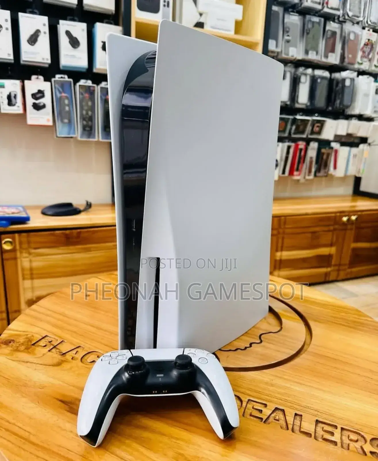 Playstation 5, 1tb, Graphics. 3 Digital Games , 1 Pad