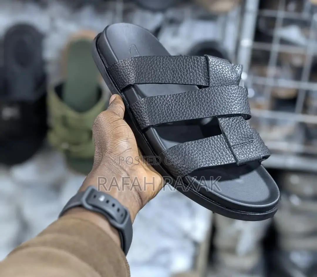 Original Men’S Black Clarks Leather Sandals