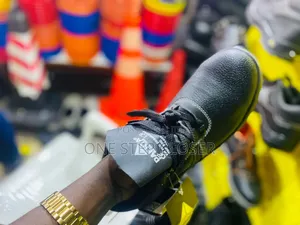 Deatra Seafty Shoe