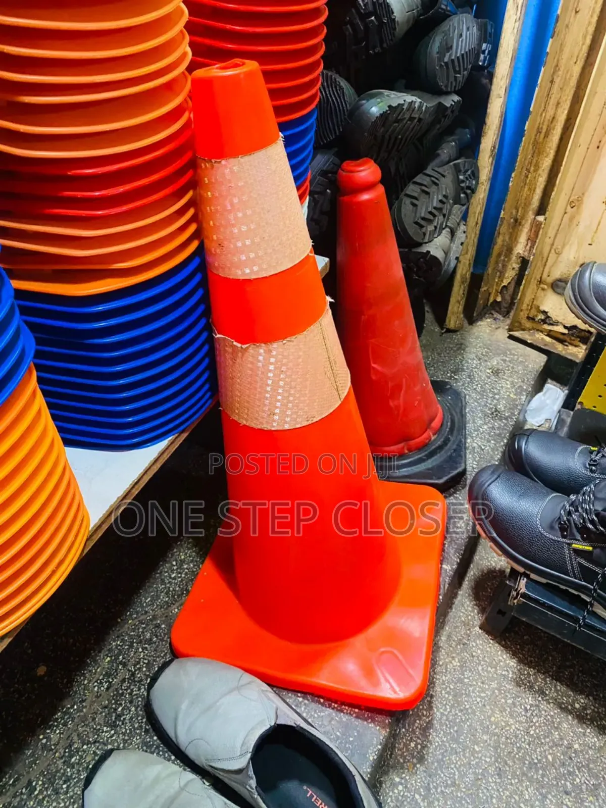 Pvc Saftey Con 1 Meter