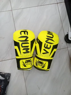 Boxing Gloves 10z