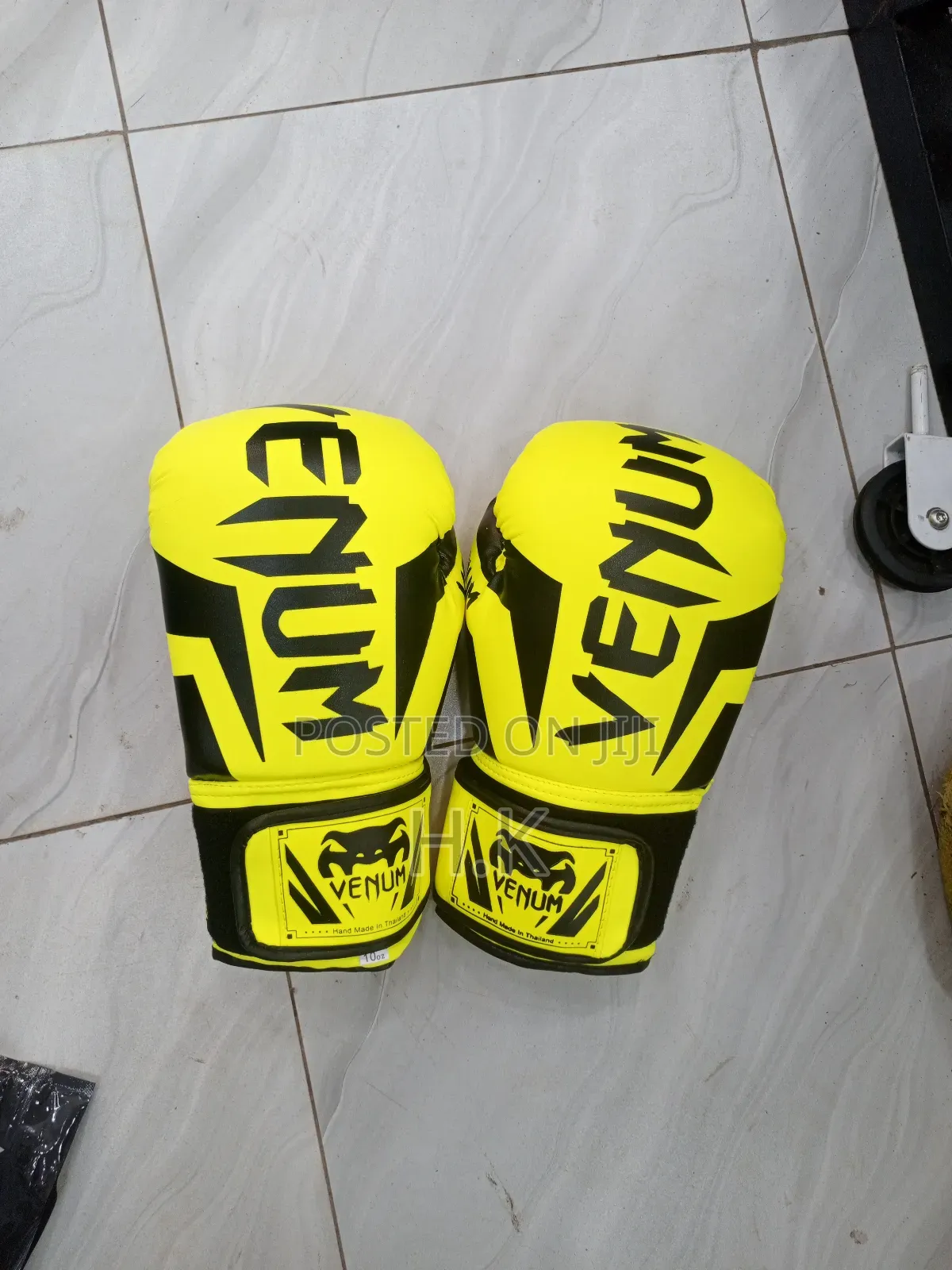 Boxing Gloves 10z