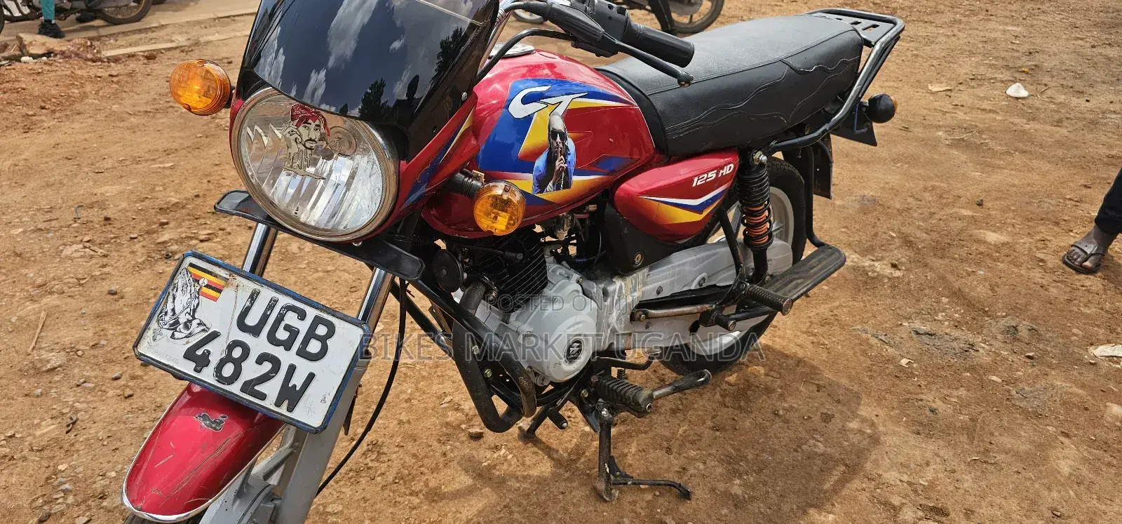 Bajaj Boxer 125 2024 Red