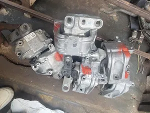 Engine Mounting Tiguan
