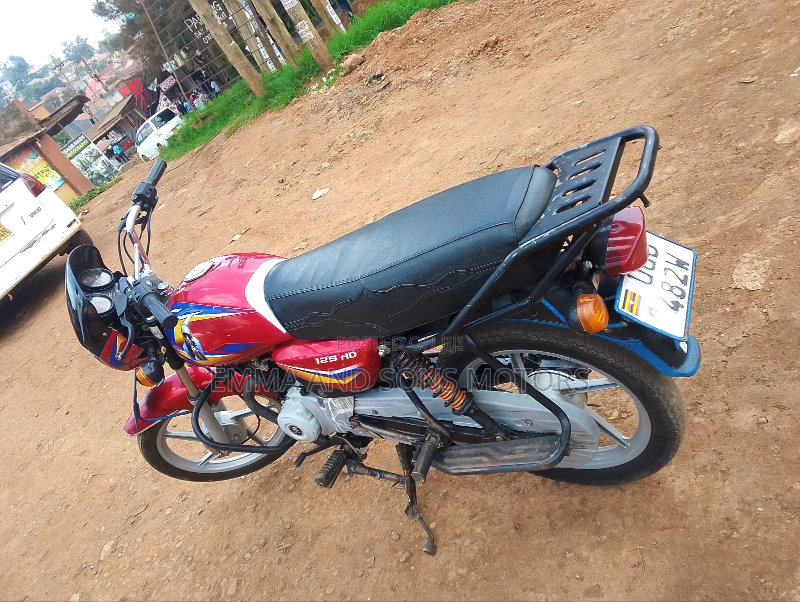 Bajaj Boxer 125 2023 Red