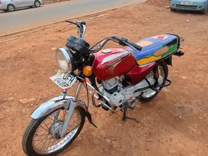 Bajaj Boxer 2023 Red