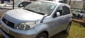 Toyota Rush 1.5 AWD 2010 Silver
