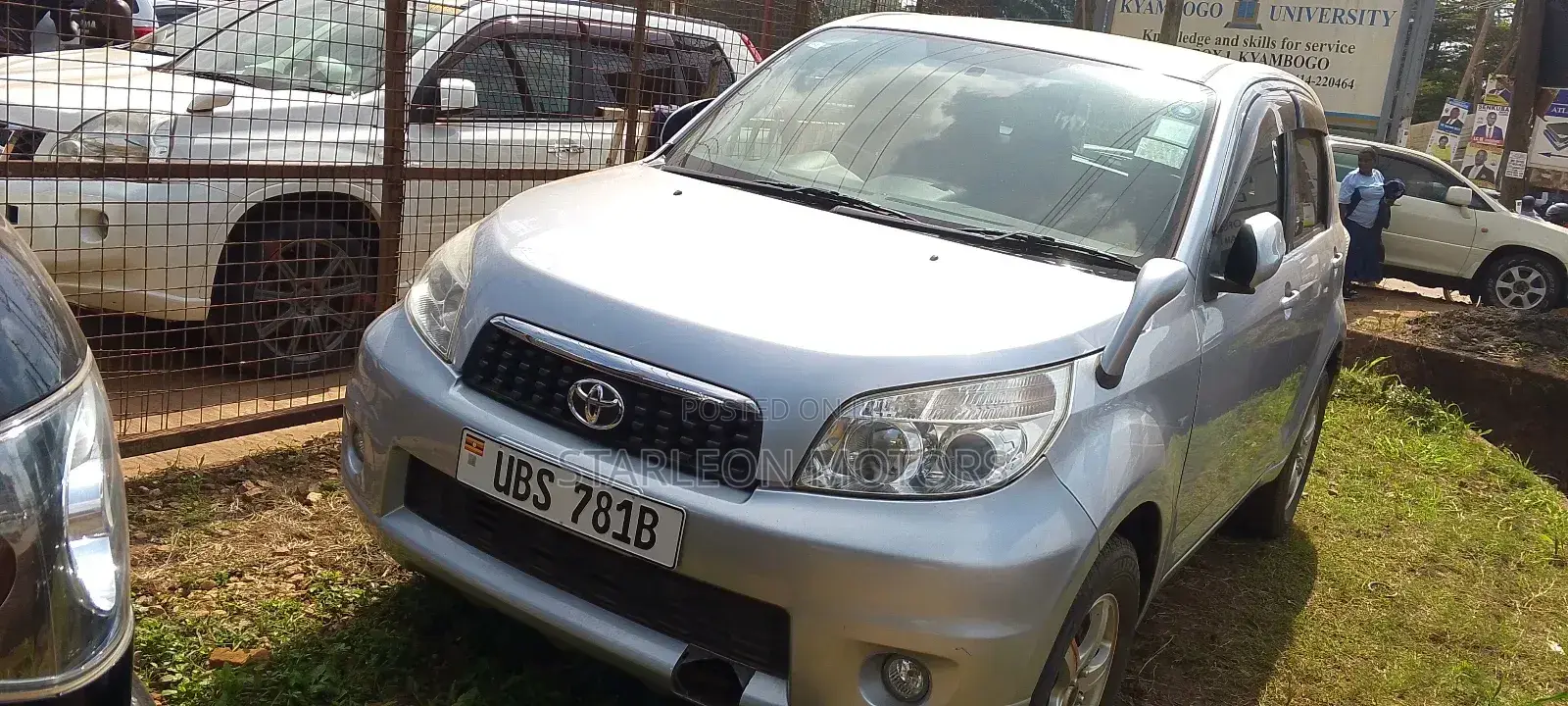 Toyota Rush 1.5 AWD 2010 Silver
