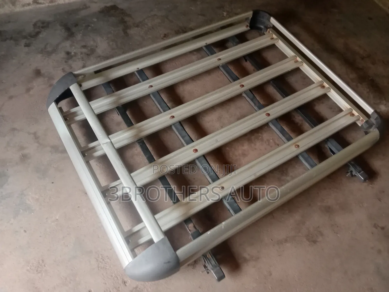 Used Roof Rack(Akatanda)Fits All Cars