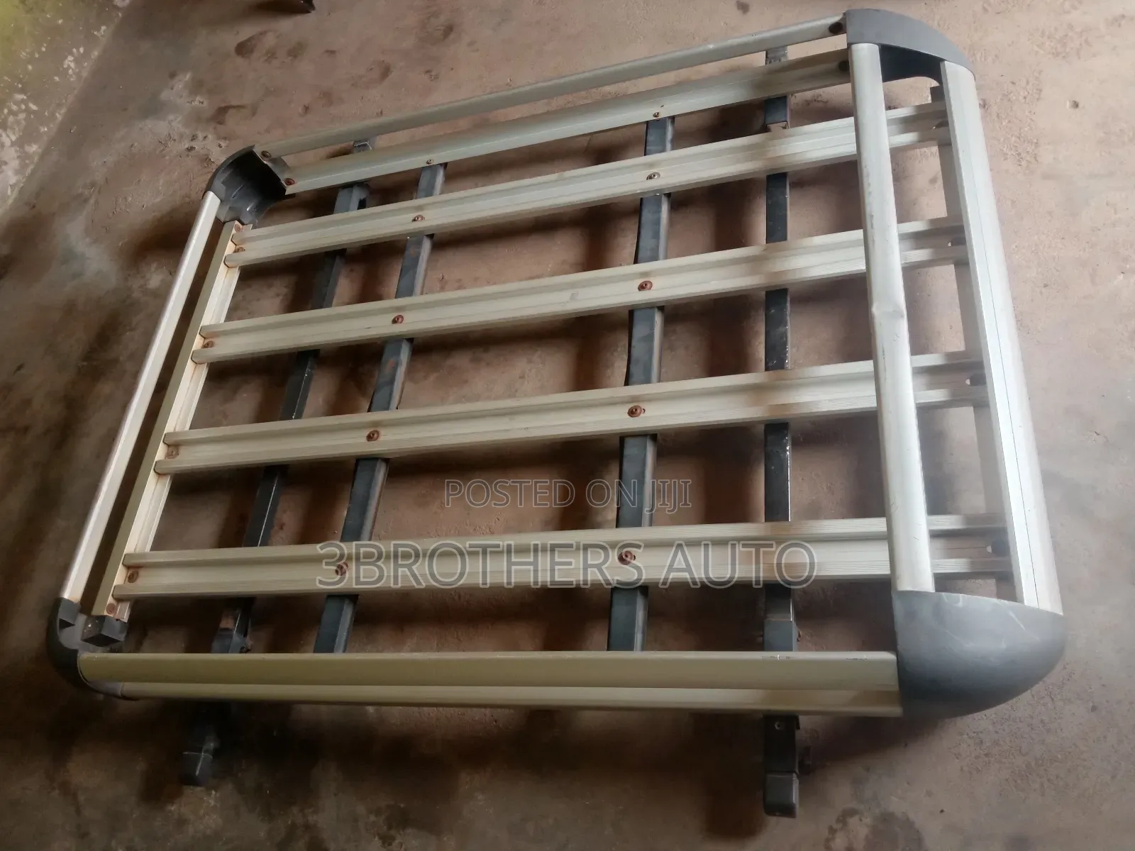 Used Roof Rack(Akatanda)Fits All Cars