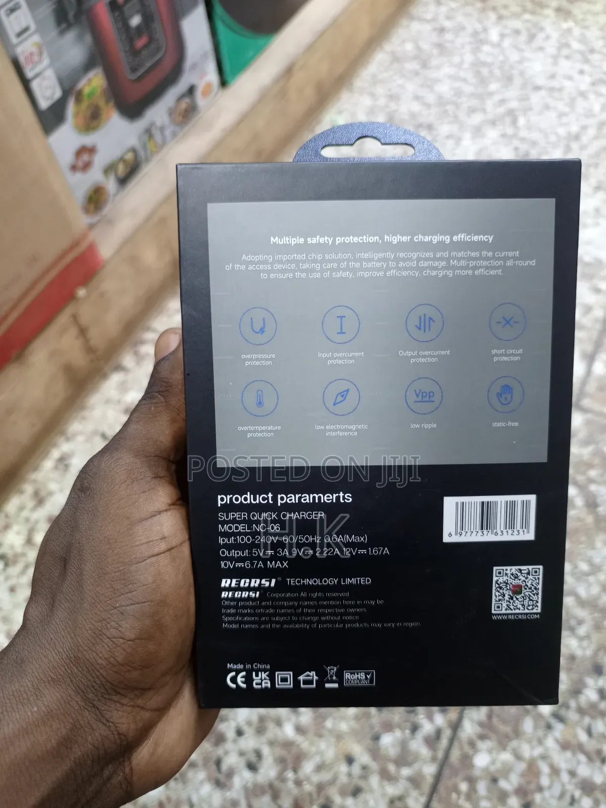 Recrsi 67w Super Quick Charger With a Type-C to Type-C Cable
