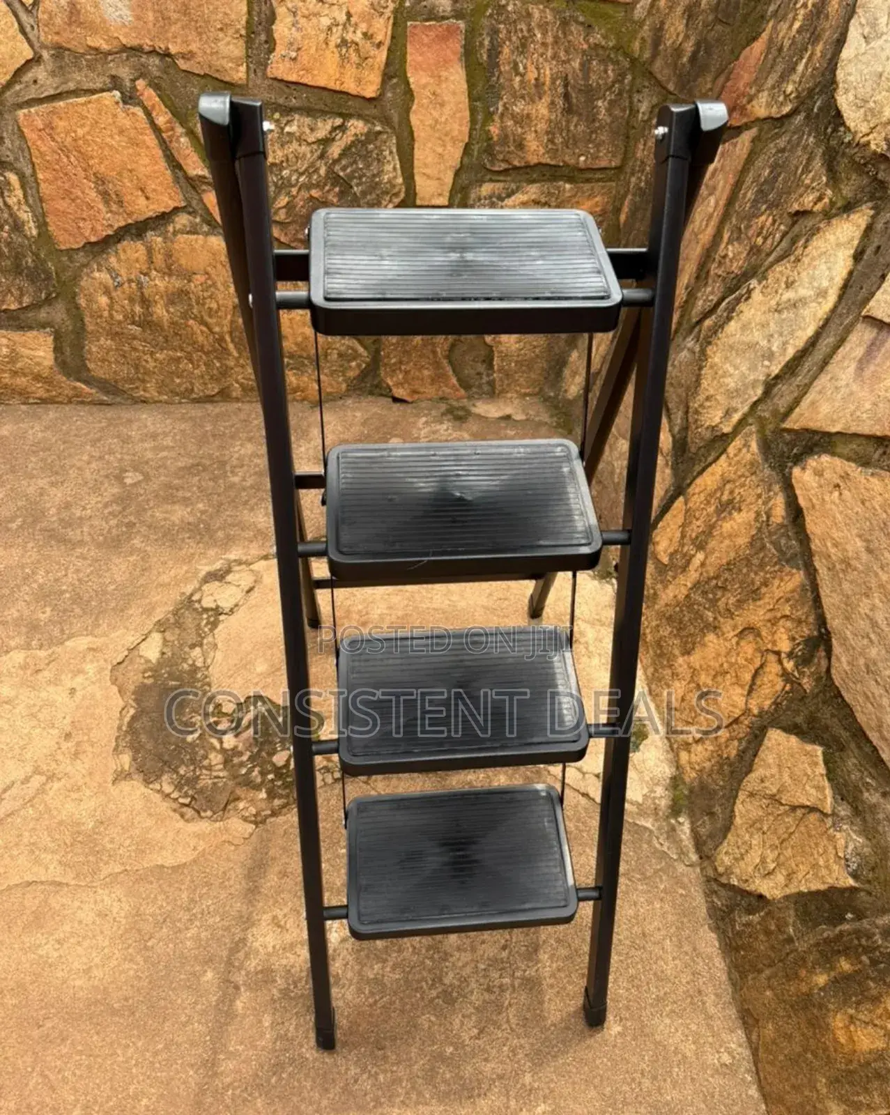 4 Step Foldable Step Ladder