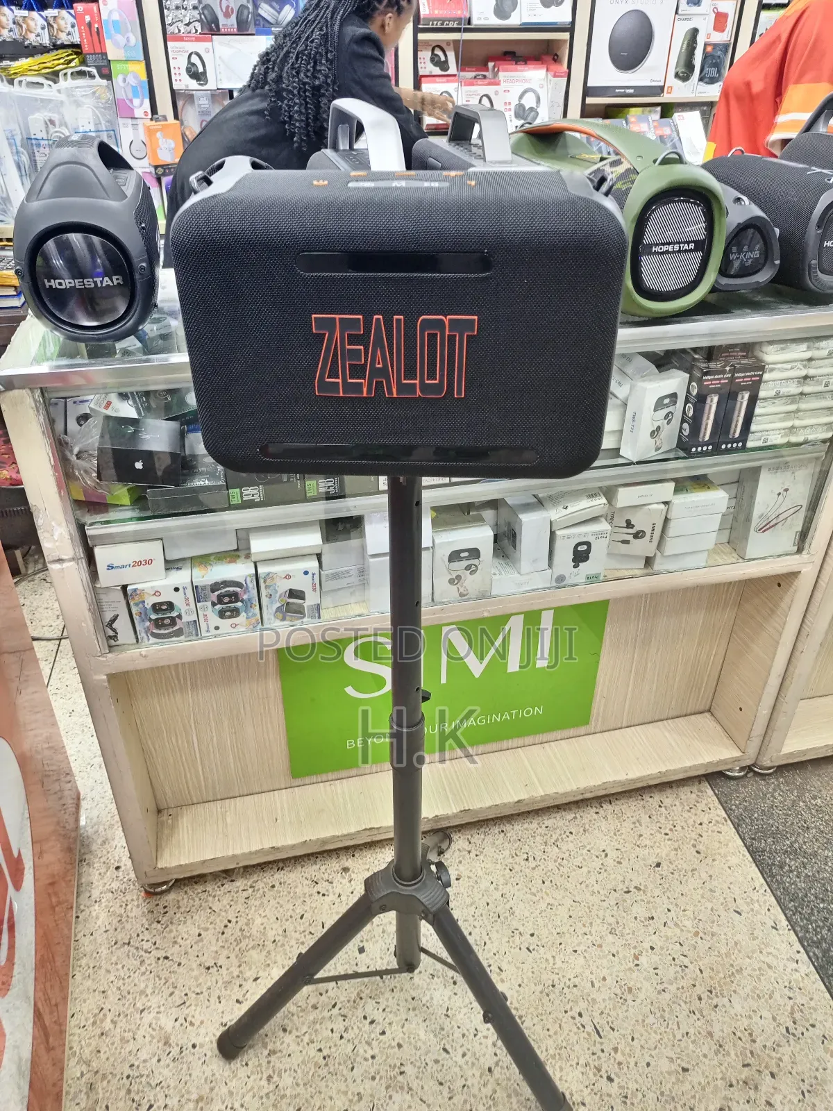 Zealot S95 Portable Bluetooth Speaker + Stand.