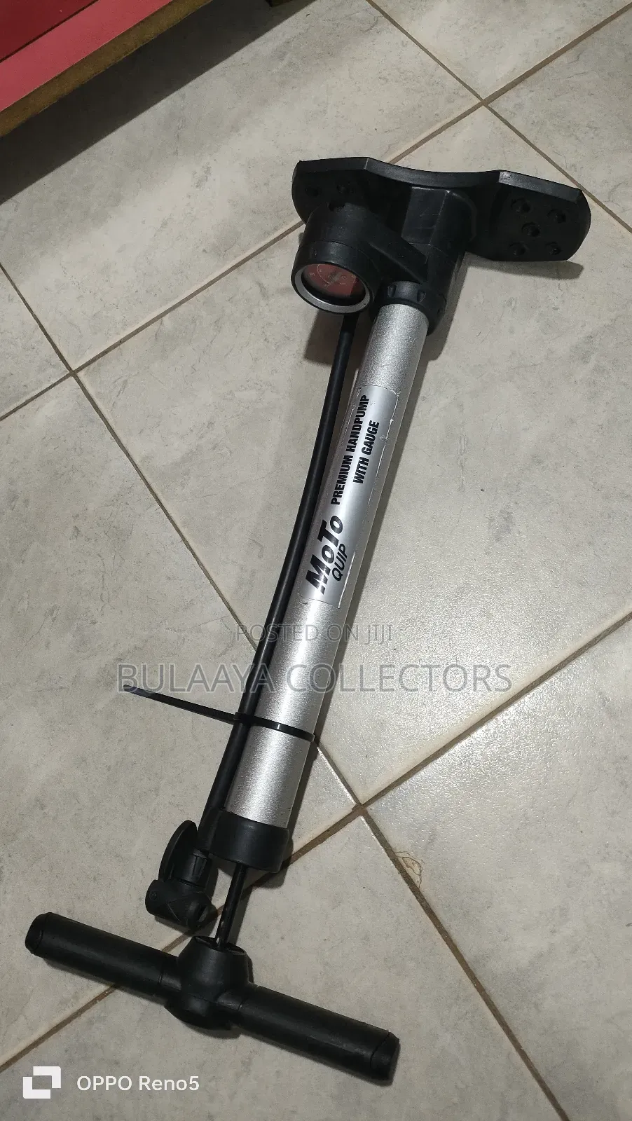 Uk Used Moto-Quip Premium Hand Pump With a Gauge.