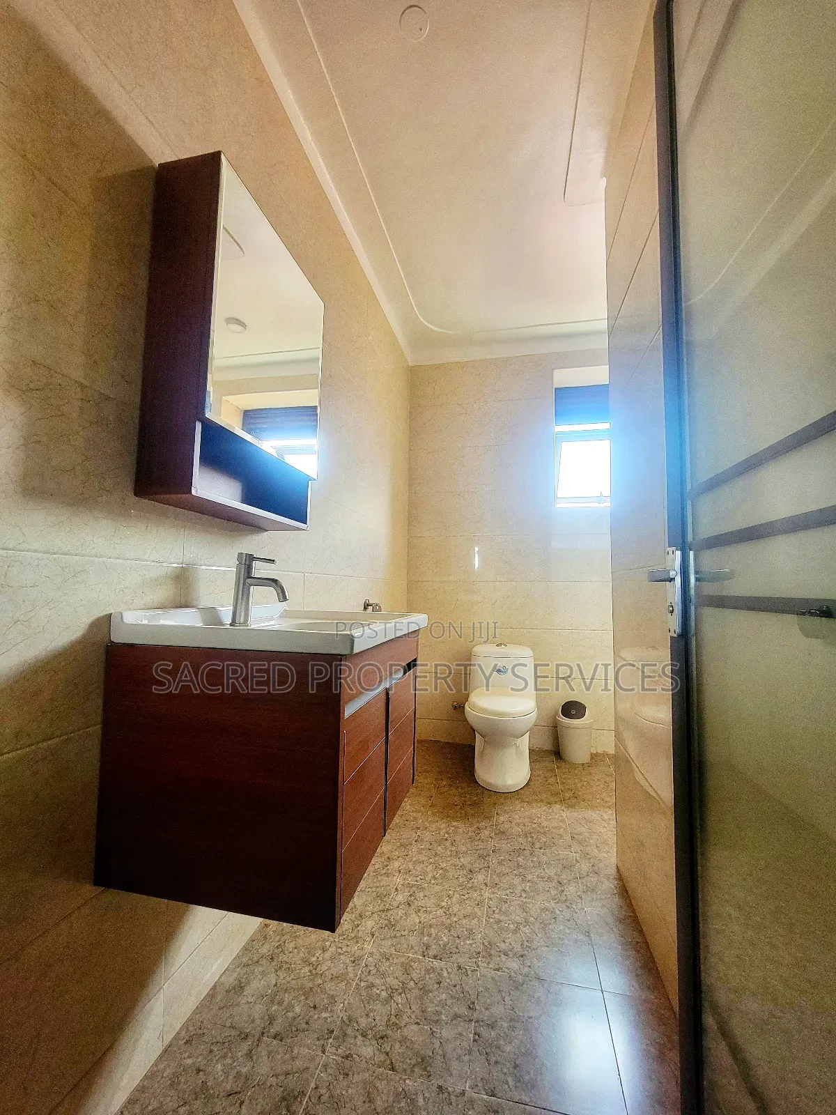 2bdrm Apartment in Kiwatule, Nakawa for rent